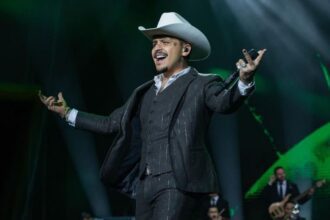 Alertan por falso concierto de Christian Nodal en Nuevo León