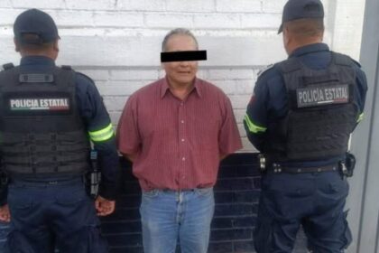 Detienen a hombre que intento depositar $85 mil en billetes falsos en Edomex