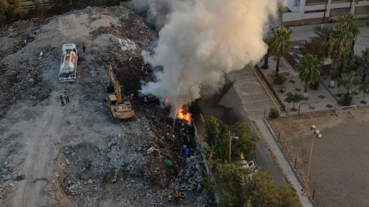 Incendio cerca de Prepa Álvaro Obregón suspende clases presenciales