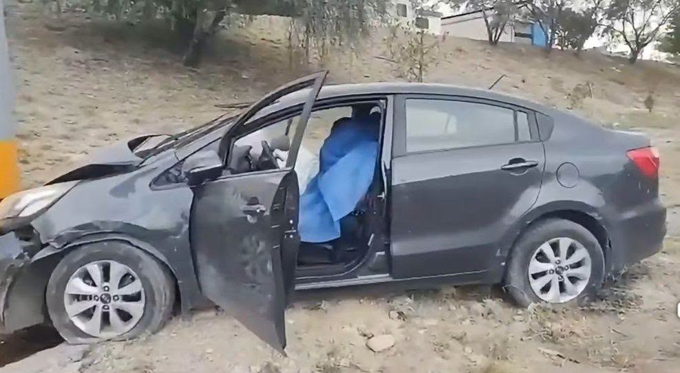 Muere hombre tras estrellarse contra estructura de anuncio en Guadalupe