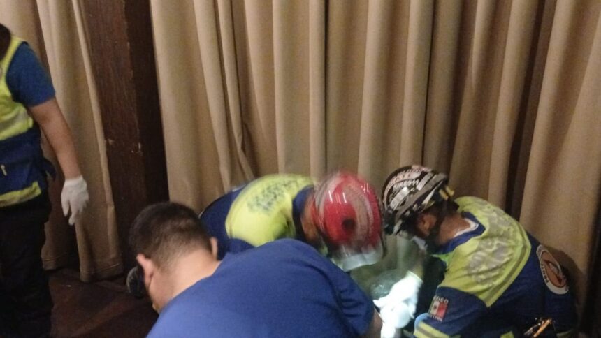 Muere mesero de 28 años dentro de restaurante Tigre Asador ubicado en el Metropolitan Center en San Pedro