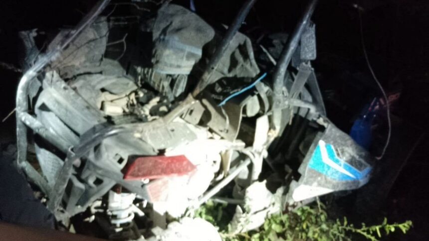 Pareja lesionada al caer a bordo de un RZR a barranco en Santiago