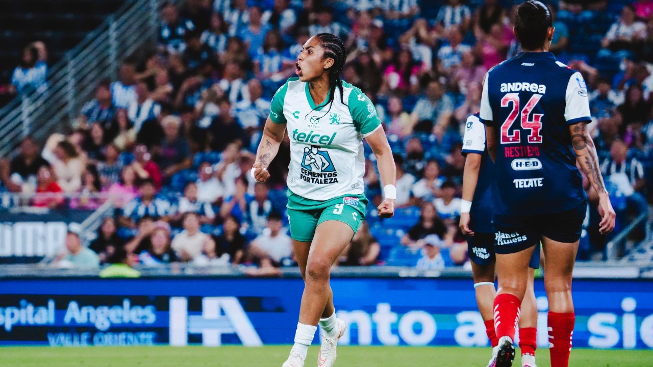 Rayadas sufrió una sorpresiva derrota 3-2 ante León Femenil en la jornada 4 del Apertura 2026 de la Liga MX Femenil; con un golazo de Joselyn De La Rosa en el último minuto