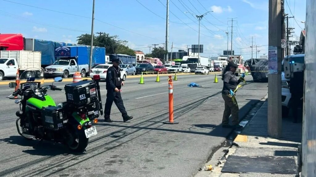 Adulto mayor muere atropellado por camión de carga en San Nicolás