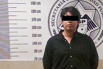 Detienen a joven por robo de ropa en Zara de Plaza Fiesta San Agustín en San Pedro Garza García