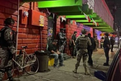 FGR realiza operativo en bares, antros y cantinas de Monterrey y San Pedro