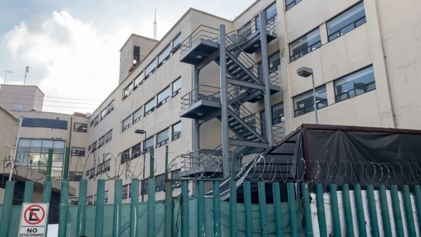 Muere paciente de 82 años tras caer del cuarto piso del Centro Médico Siglo XXI en CDMX