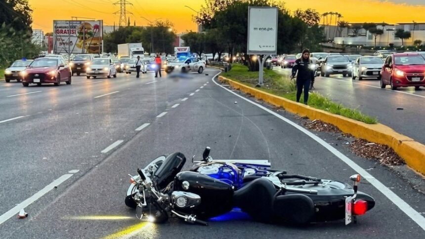 Fallece motociclista tras derrapar bulevar Miguel de la Madrid en Guadalupe