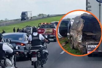Volcadura de patrulla deja tres policías muertos en Escobedo