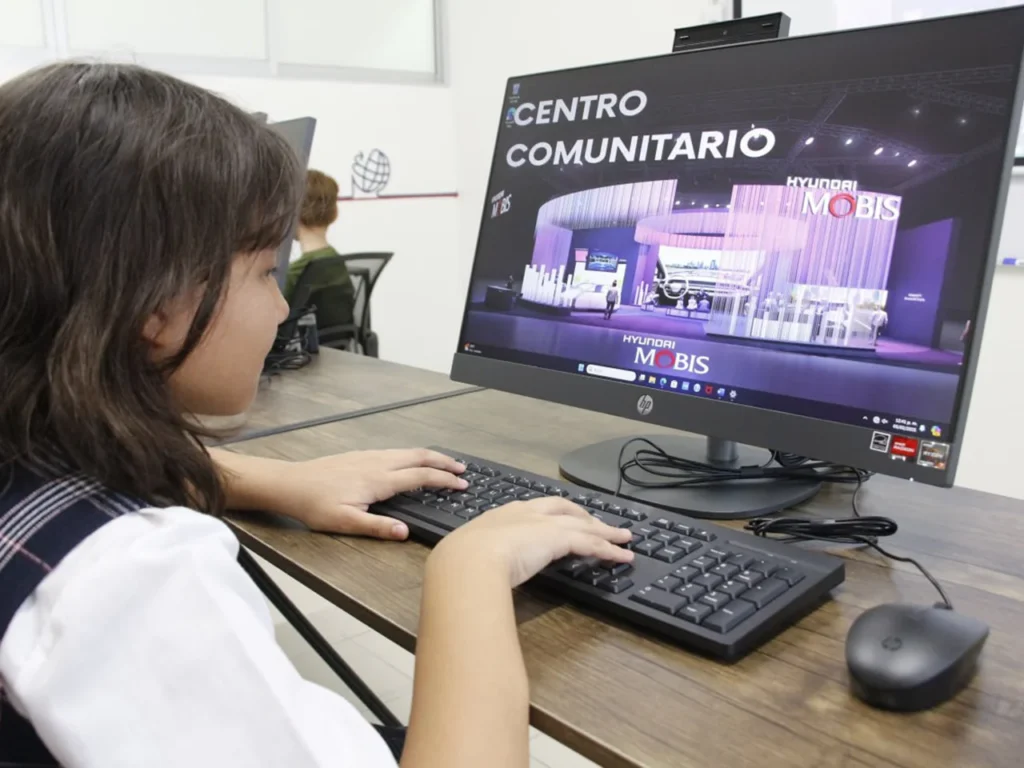 Inaugura Igualdad e Inclusión el Aula Inteligente Hyundai en Pesquería