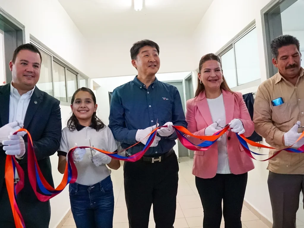 Inaugura Igualdad e Inclusión el Aula Inteligente Hyundai en Pesquería